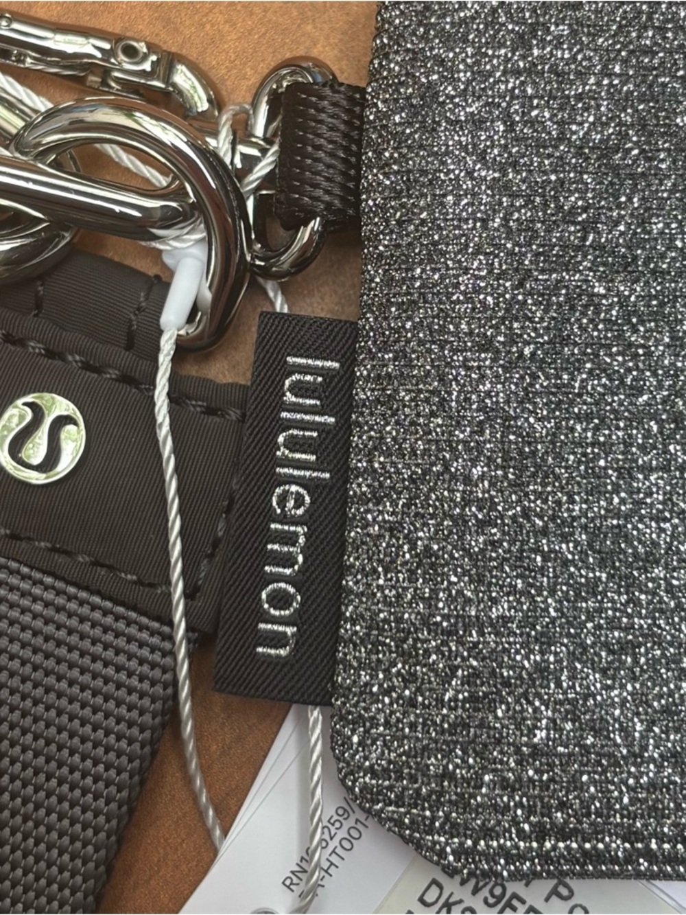 NWT Lululemon Dual Pouch Wristlet *Glitter In Dark Silver/Graphite Grey - Picture 6 of 8